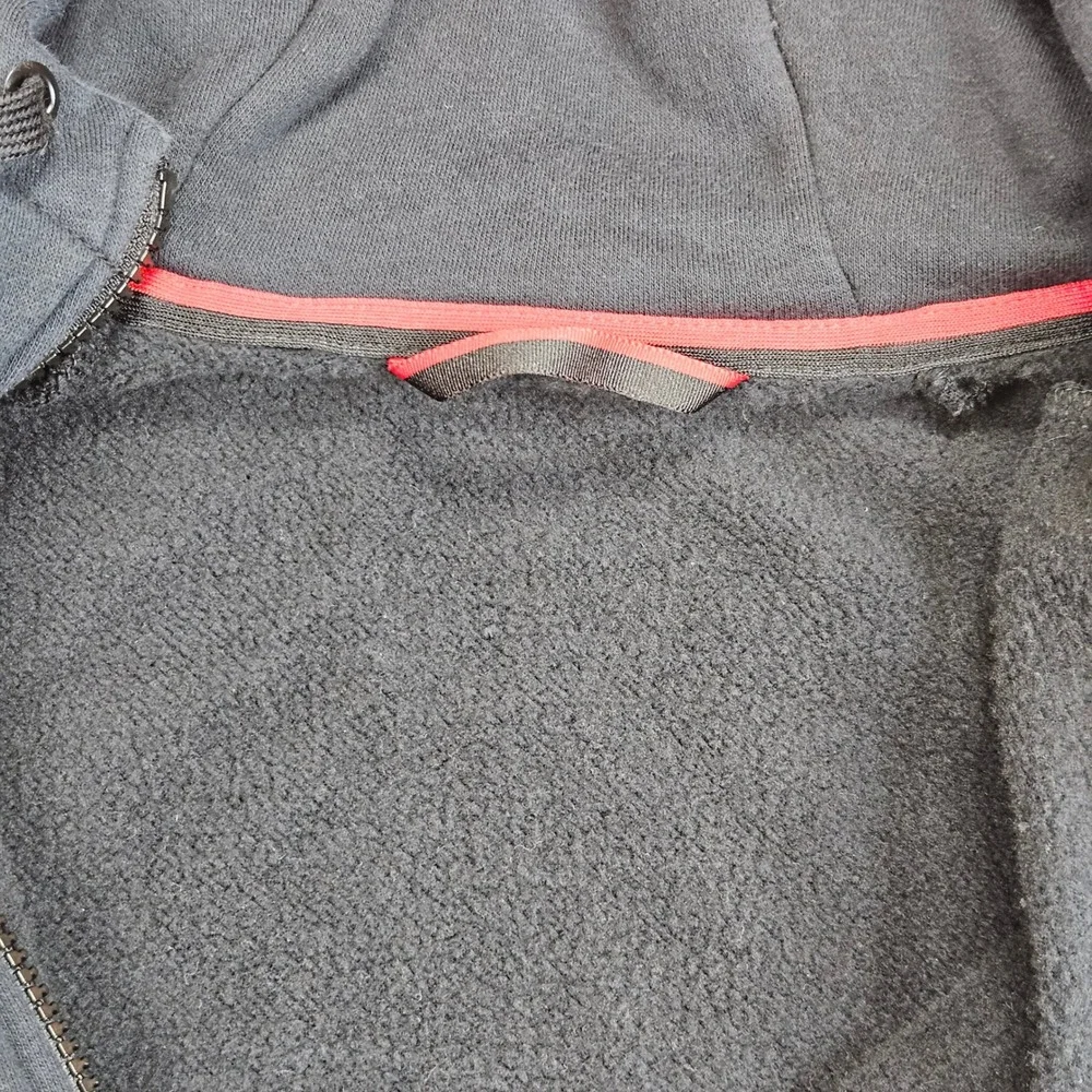Jordan zip up